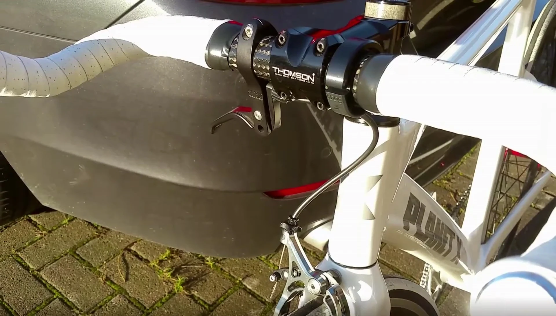 Final shot of the reviewer with the Knog Oi bell mounted on their bike.