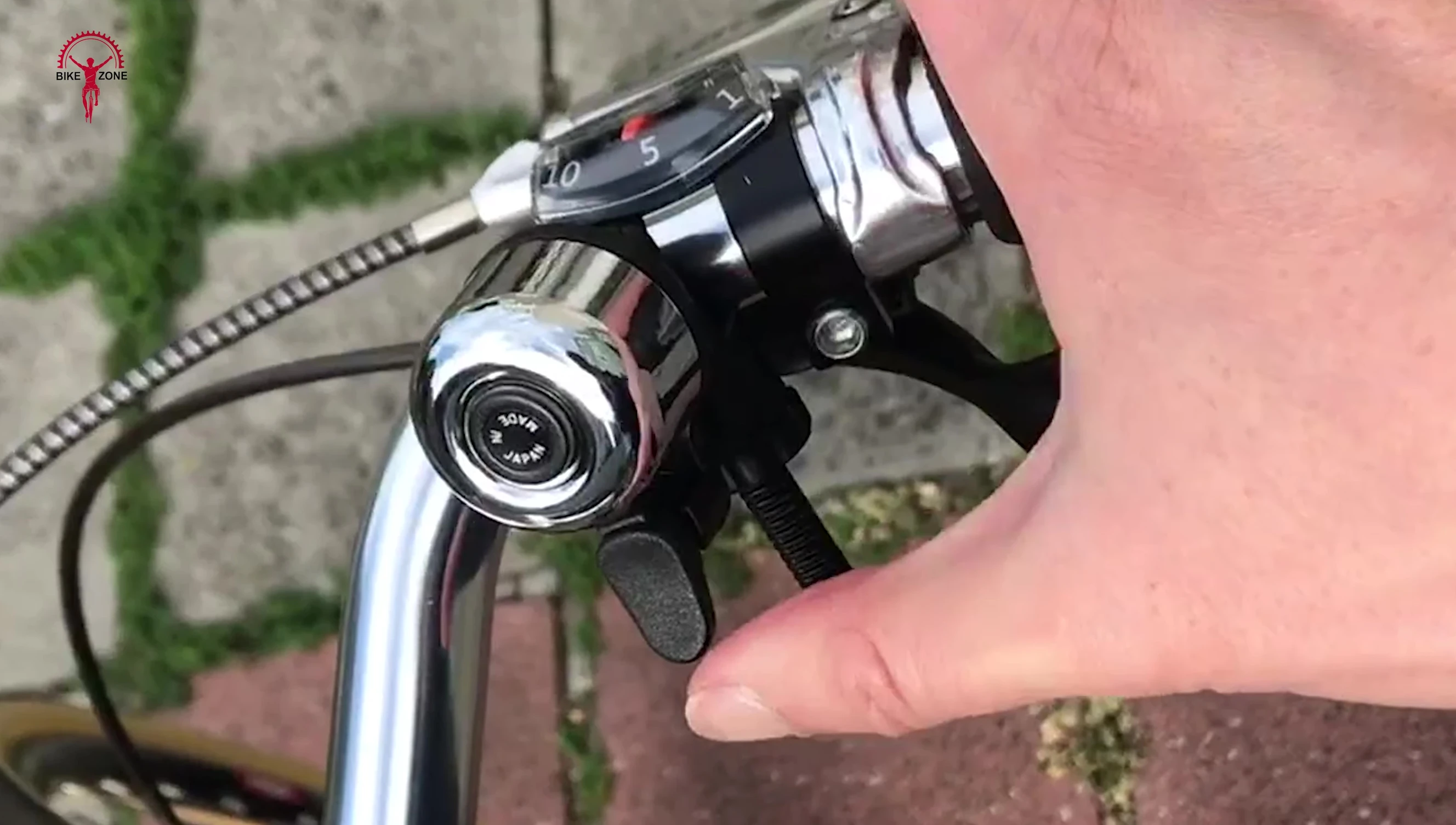 Close-up of the Crane Bell Flex Tight Band showing its details