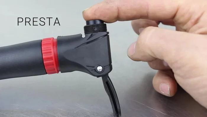 Close the lever and push the rubber seal down.