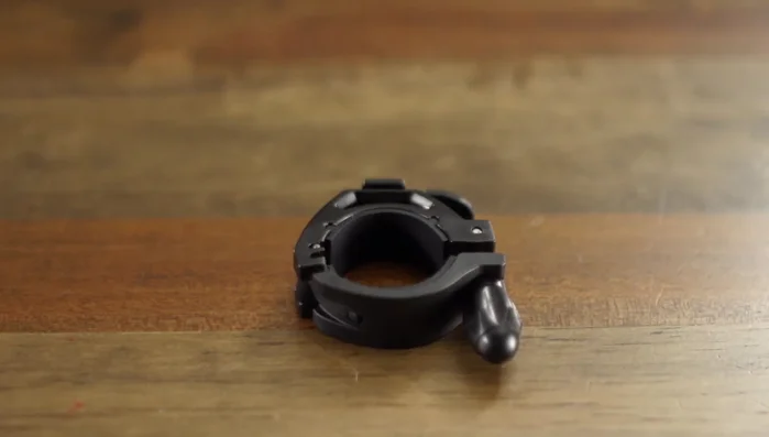 Set the bracket to fit your handlebar diameter (check for 31.8mm or 35mm).