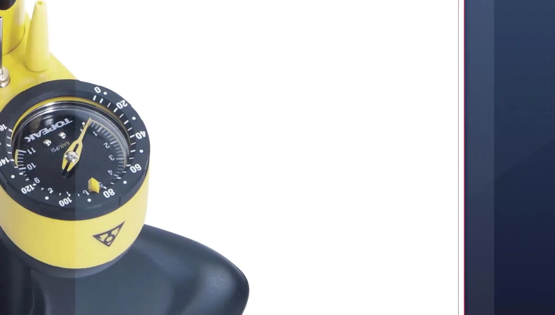 The rotating hose connection on the Topek pump