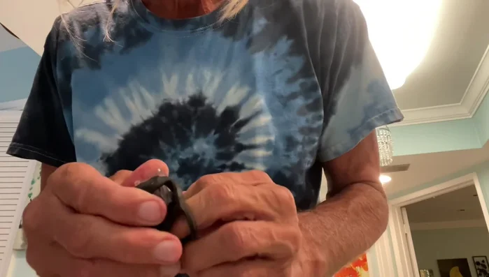 Attach the tail light back onto your bike.