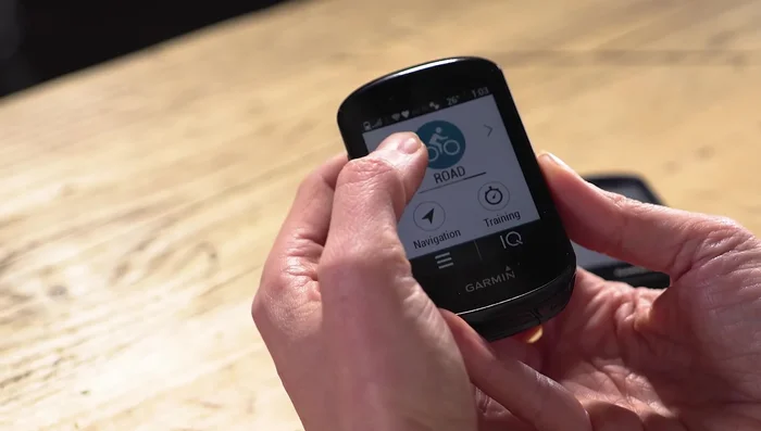 Set up activity profiles to customize data screens for different riding types (e.g., mountain biking, road cycling, indoor training).