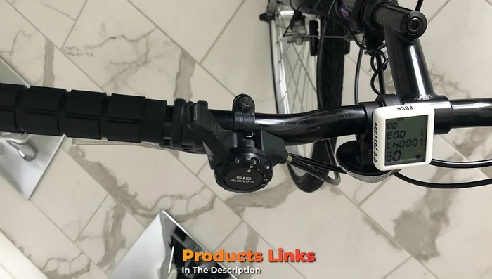 Review of Planet Bike Protege 9.0: Completely weatherproof, tracks standard metrics, four-line display.