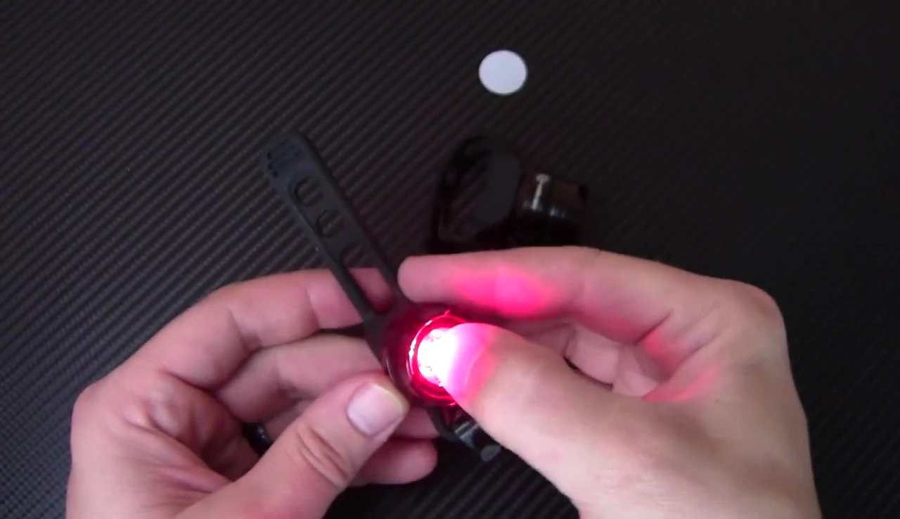 A picture demonstrating how to turn the light on and off, and cycle through the various light modes.