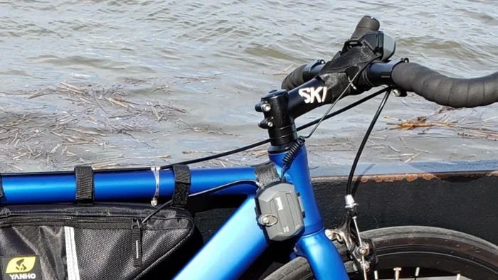 Assemble the light and battery pack, securing them to your bike frame. Place the battery pack in a suitable bike bag.