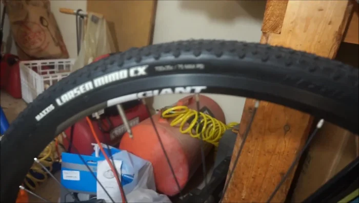 Program the computer with the correct wheel size using either the pre-programmed wheel sizes chart or measuring the wheel circumference with a tape measure.