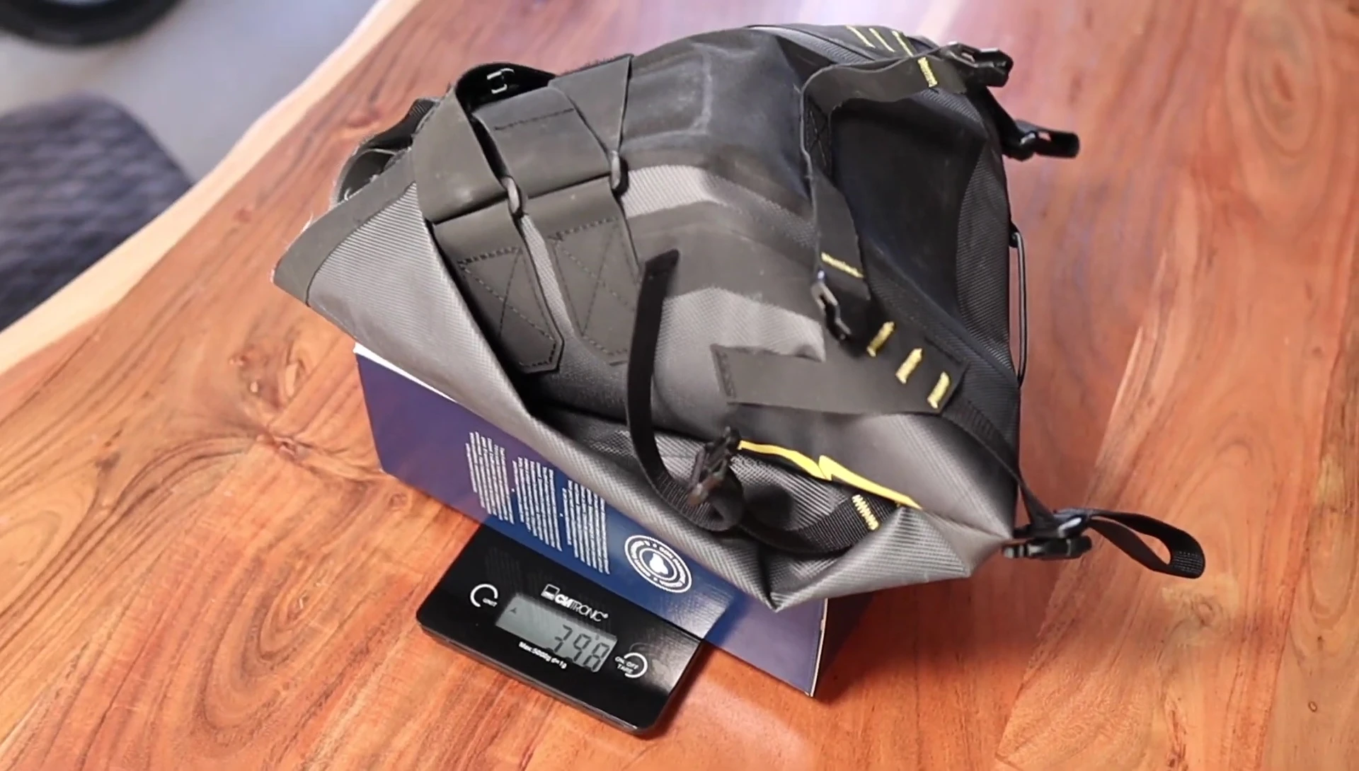 Apidura Expedition saddle bag and its weight