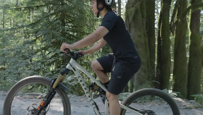 Start with the saddle relatively flat.