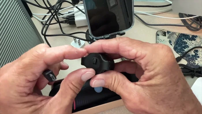 Plug in the light. The light might remain red until fully charged and then turn off.