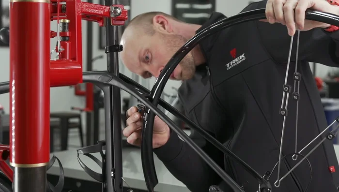 Torque the eye bolt hardware to a max of 5.2 Newton meters.