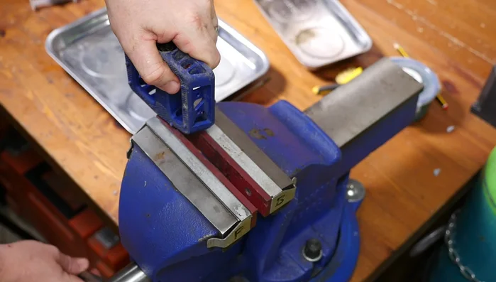 Repeat steps 3-17 for the other pedal.