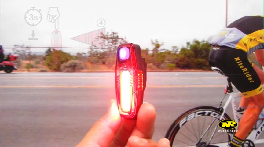 The Sabre35 demonstrating its pulsating flash mode.