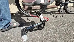Schwinn Air Base High-Pressure Foot Pump Review: A Stable and Durable Option?