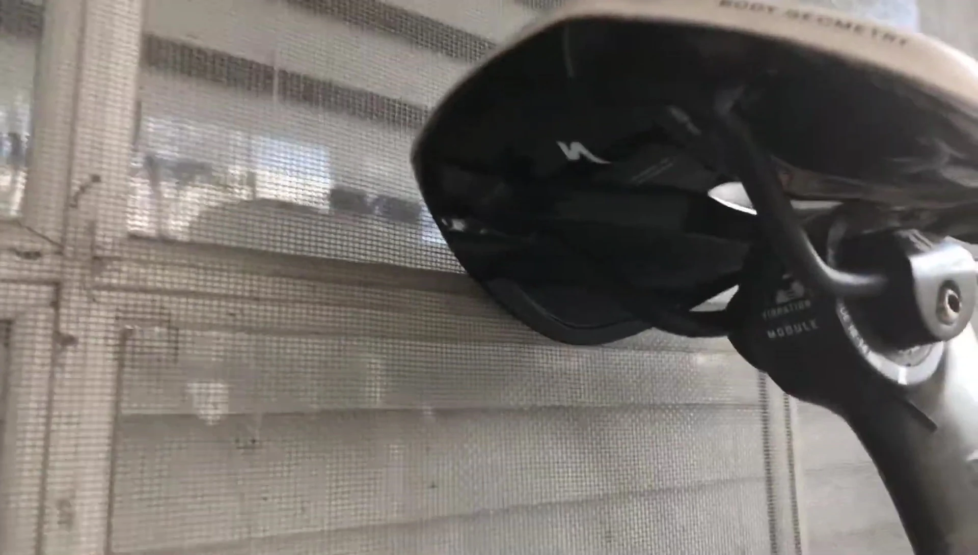 Underside of the saddle showing its smooth finish.