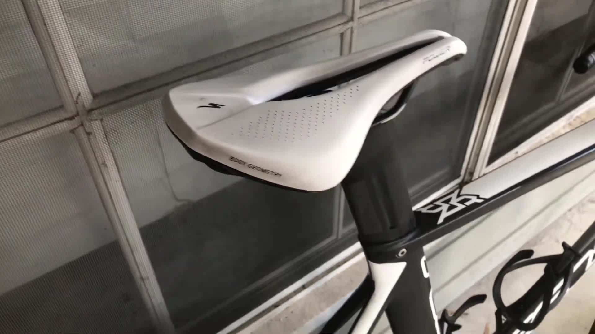 Close-up of the Specialized Power Expert saddle