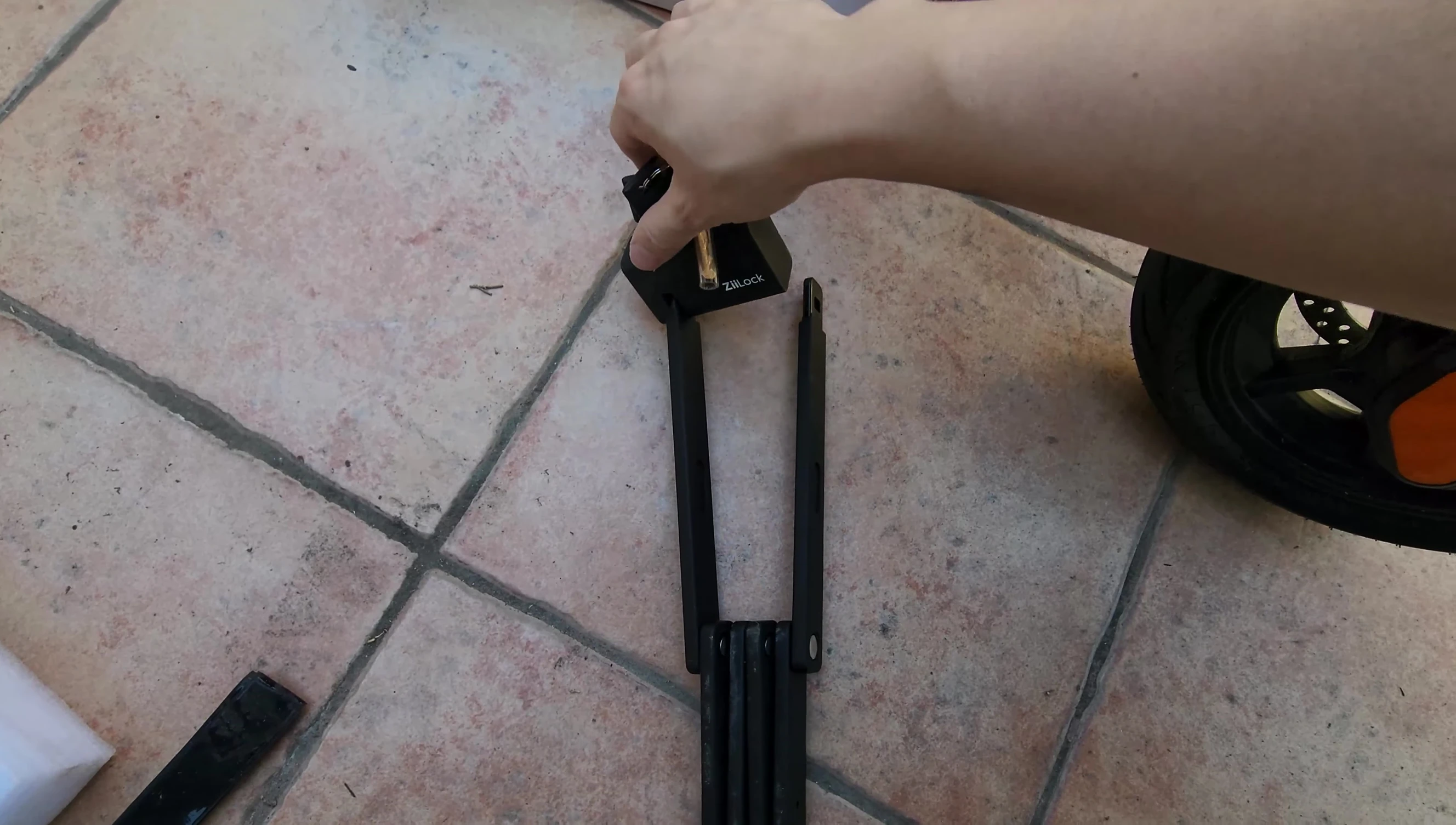 The unlocked ZiiLock ready for use