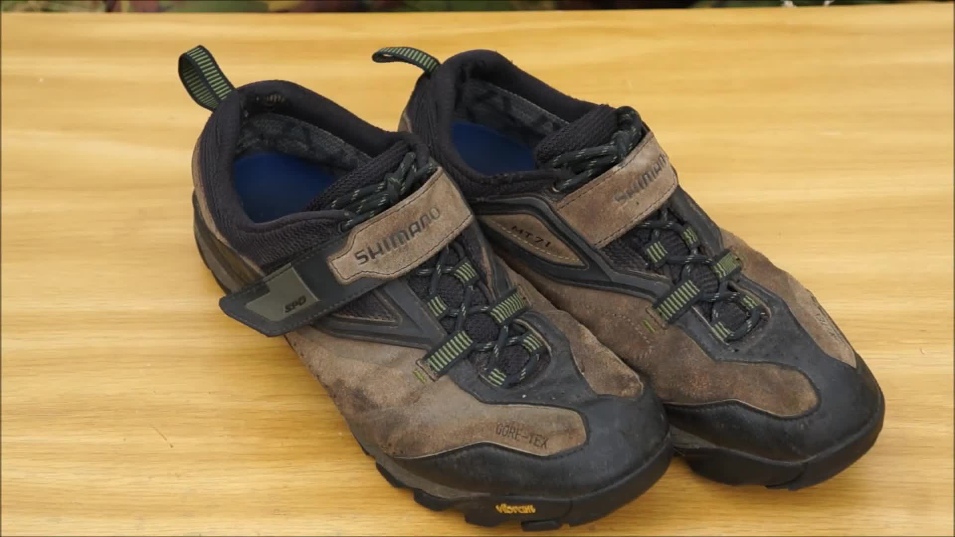 Close-up of Shimano MT71 shoes highlighting the cleat