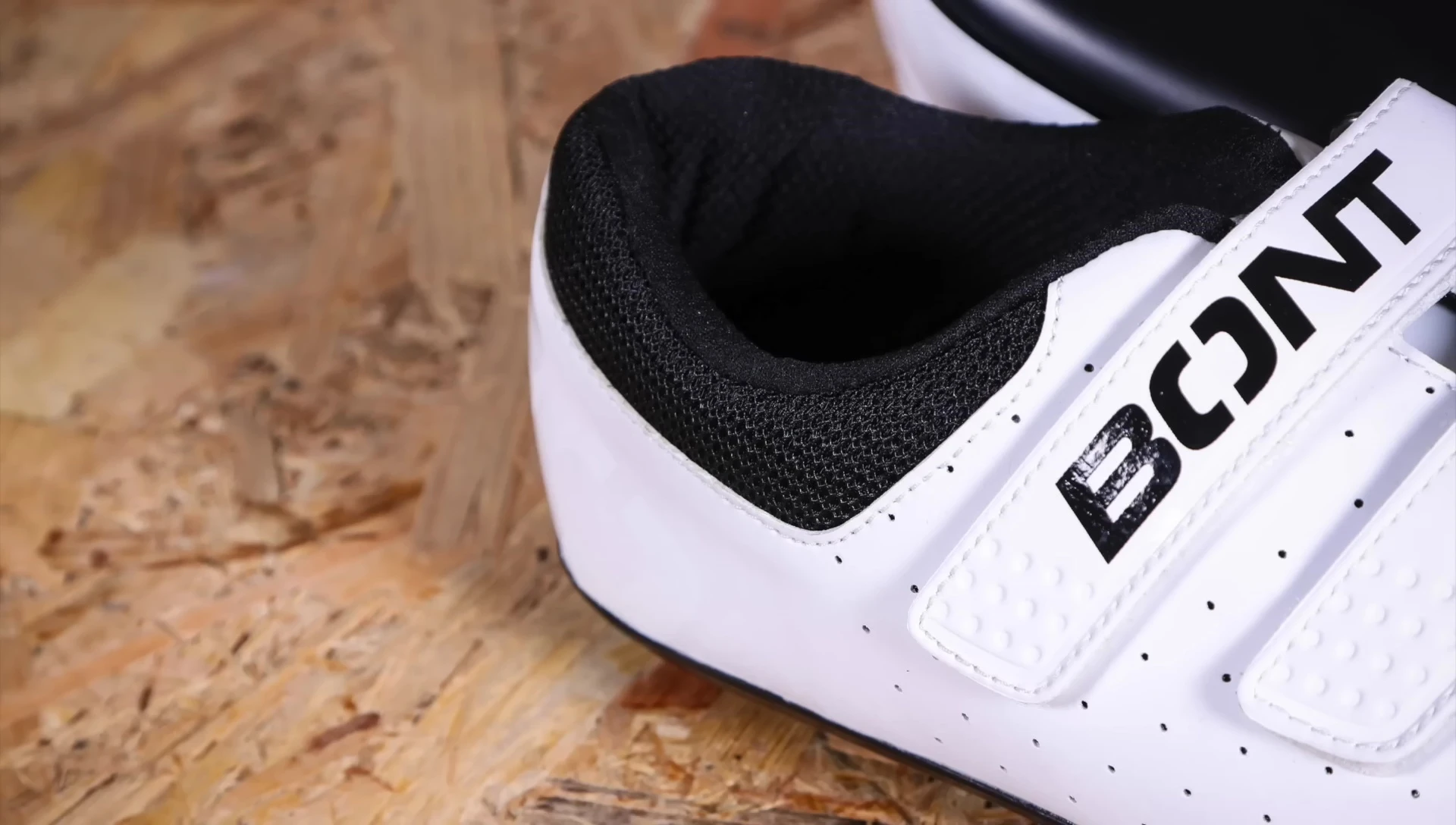 Close-up of Bontrager Motion shoe design highlighting the wider fit.