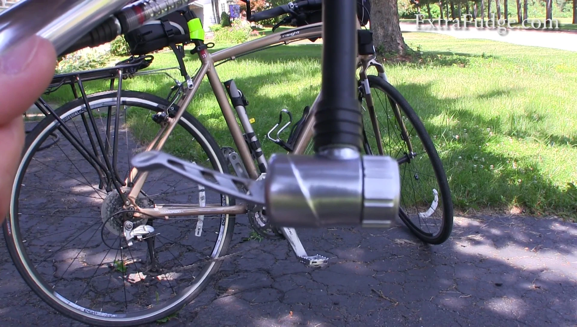 Close-up of the plastic pump head.
