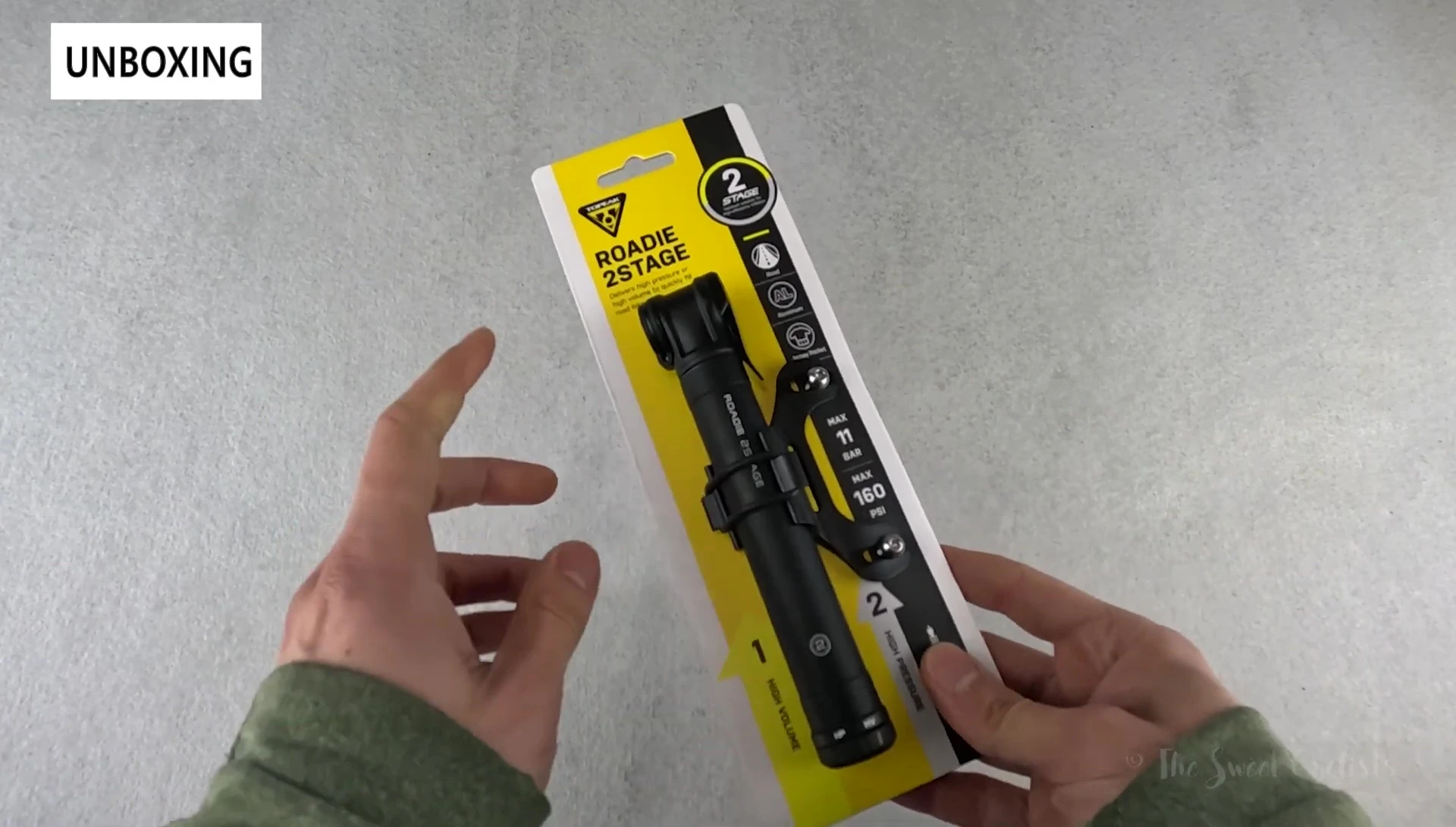 Topeak Roadie 2Stage pump packaging showing the yellow and white branding.