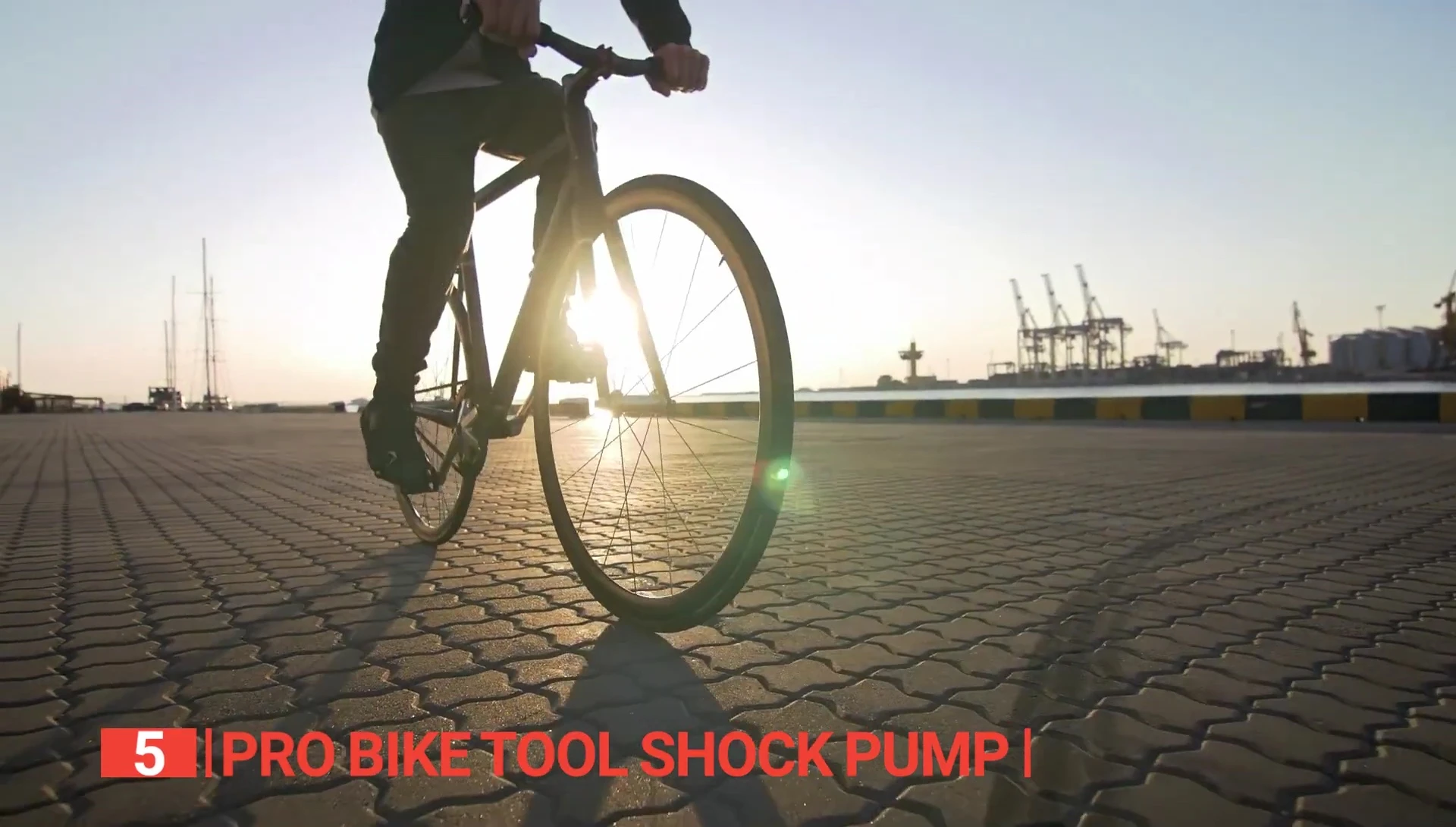 Close-up of the Pro Bike Tool shock pump gauge.