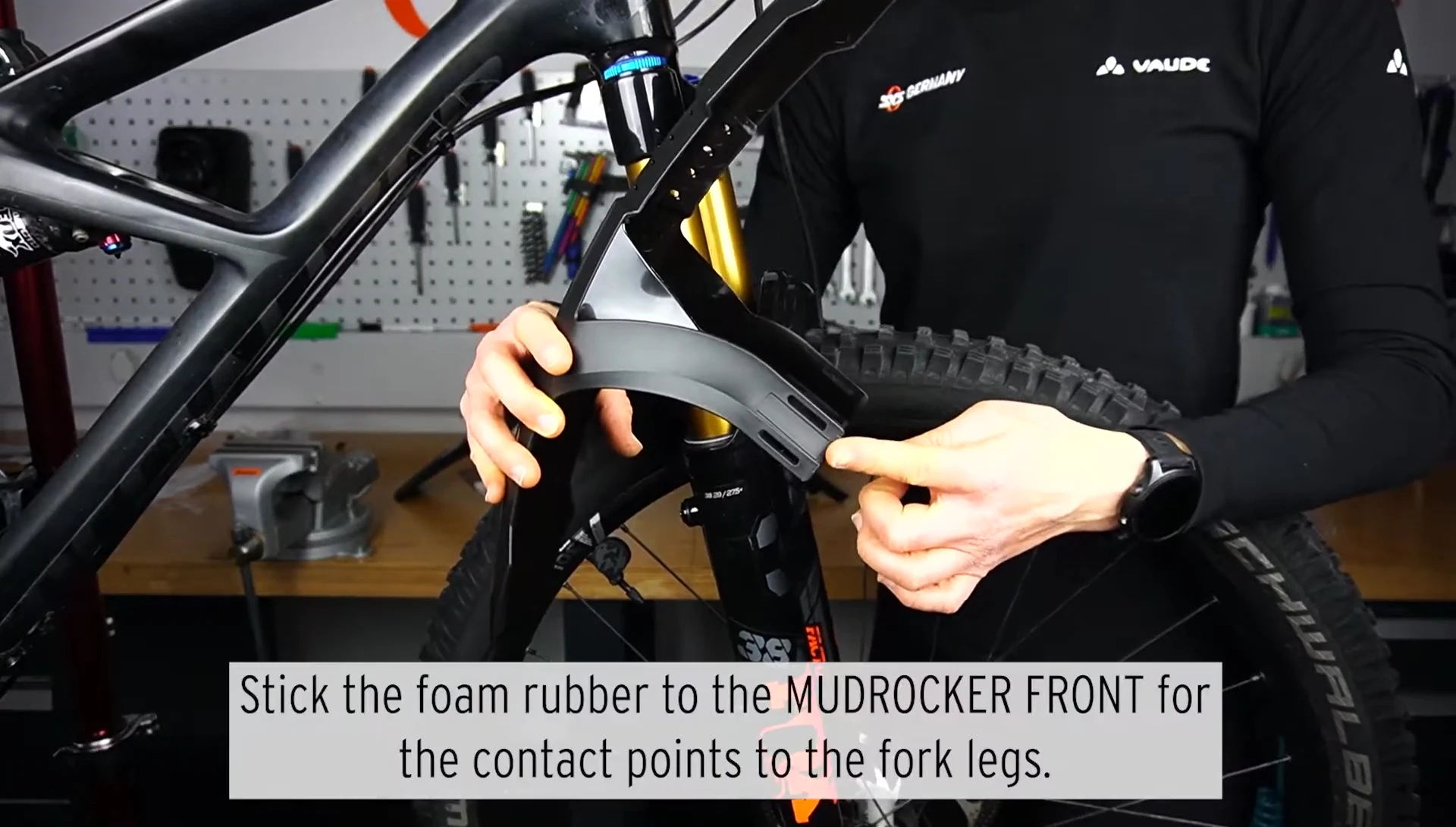 Applying foam rubber to contact points