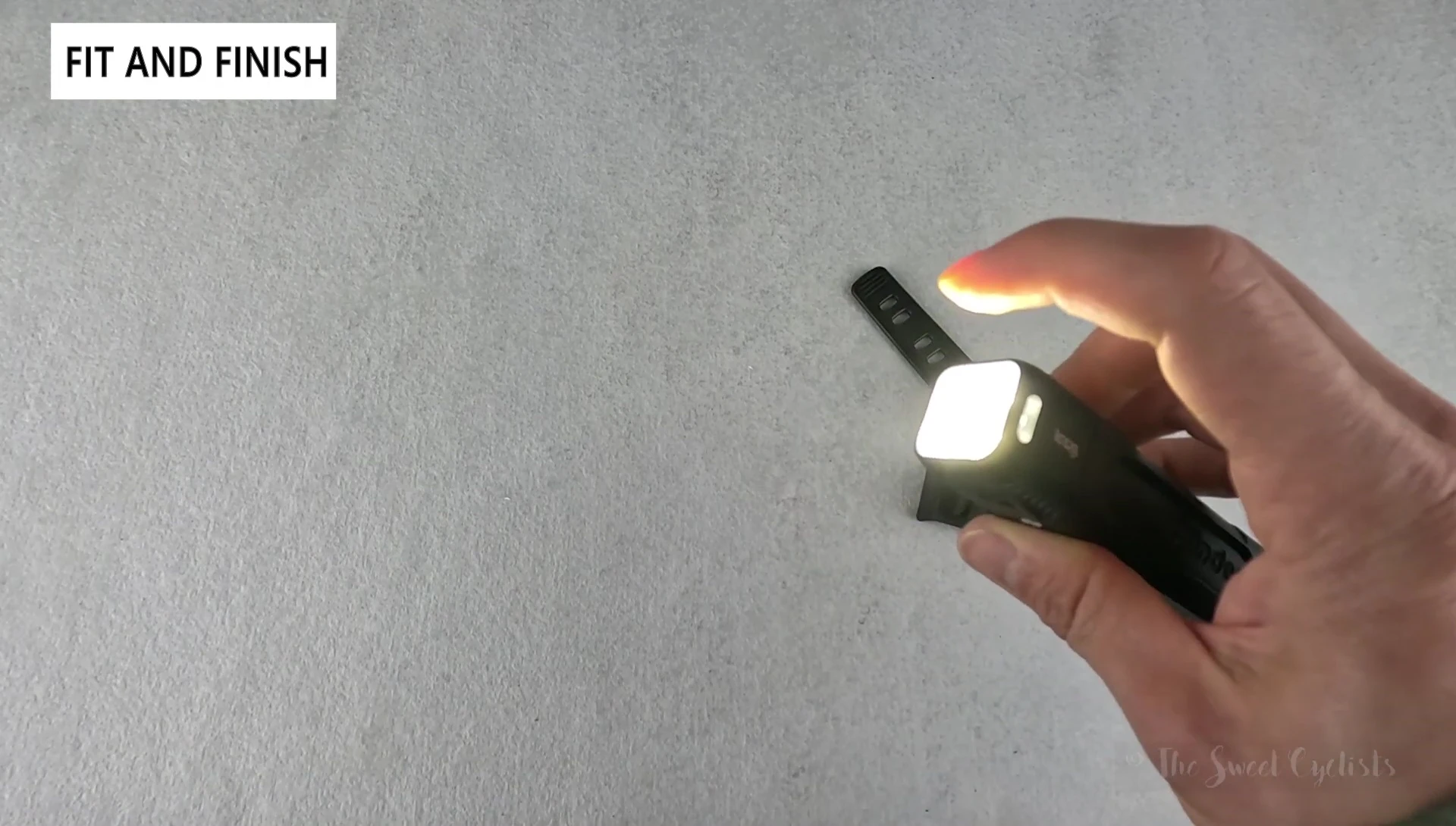 Demonstrating the different light modes of the Blinder 900.