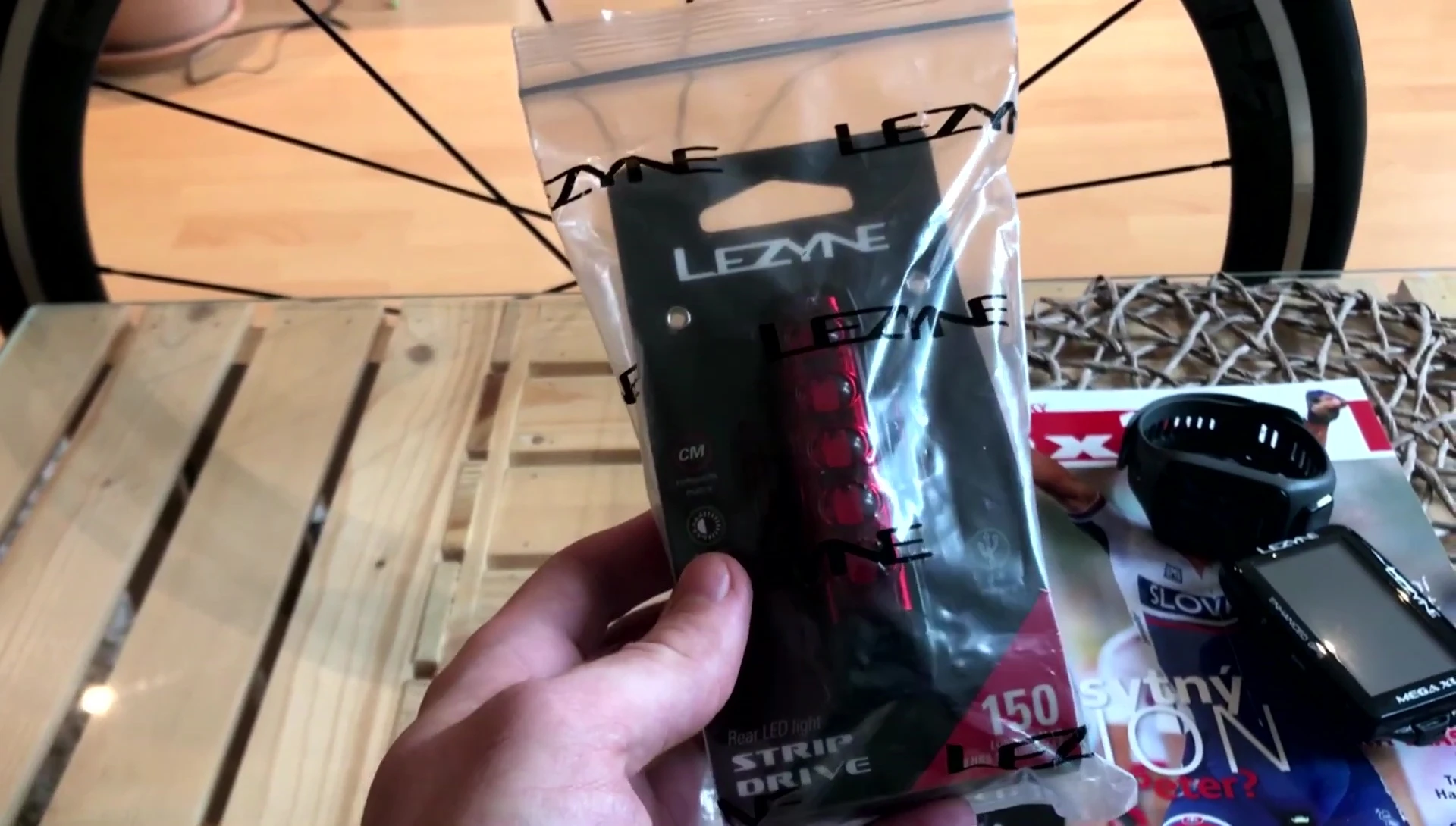 Lezyne Strip Drive 150 in minimal packaging