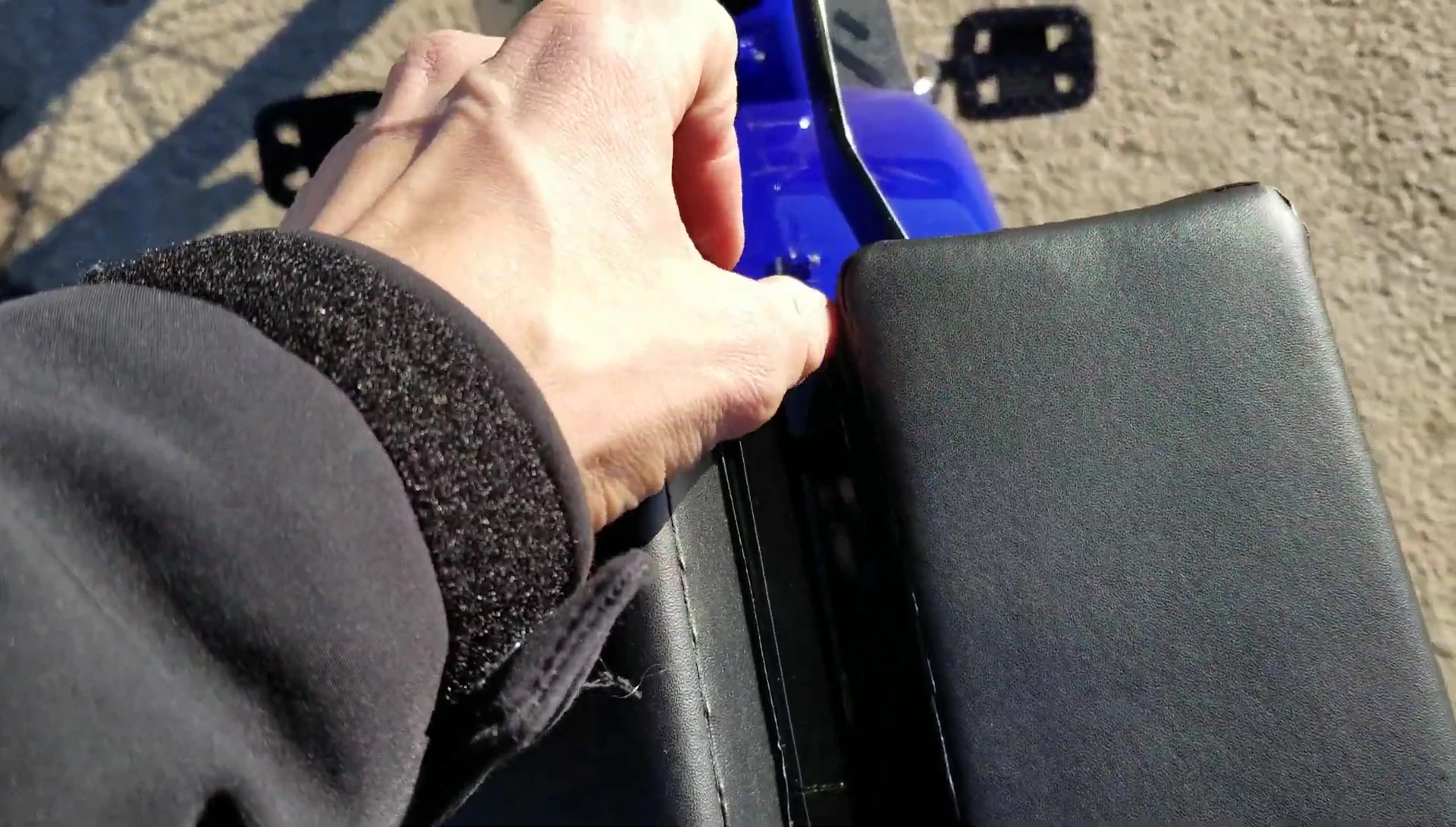 The optional rear seat attachment.