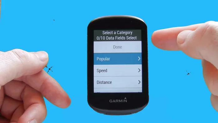 Add a New Data Screen: Select 'Enter' to add a new screen. Choose data fields as per your preferences. (The video adds a DI2 screen as an example).
