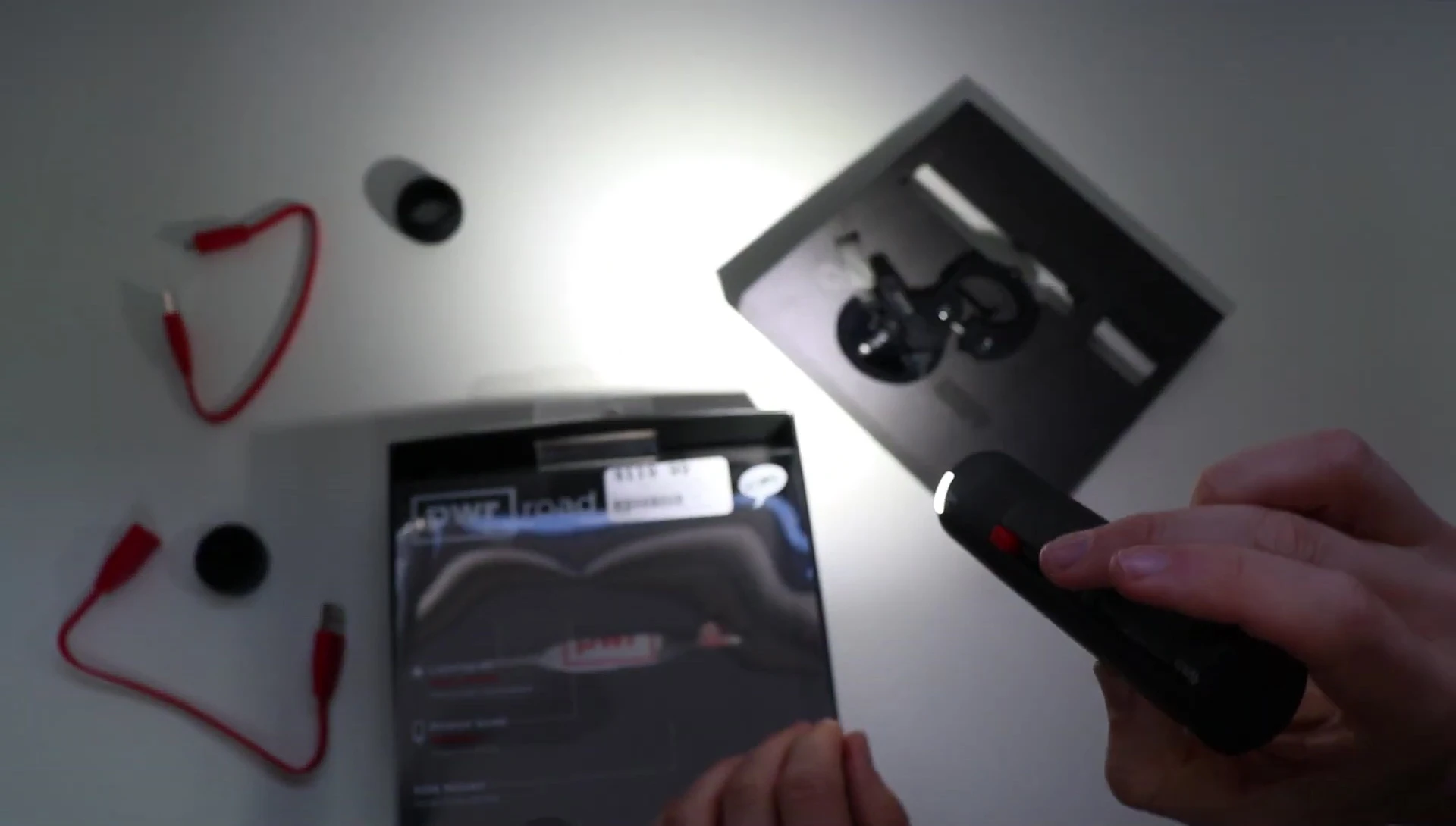 Demonstration of the different light modes