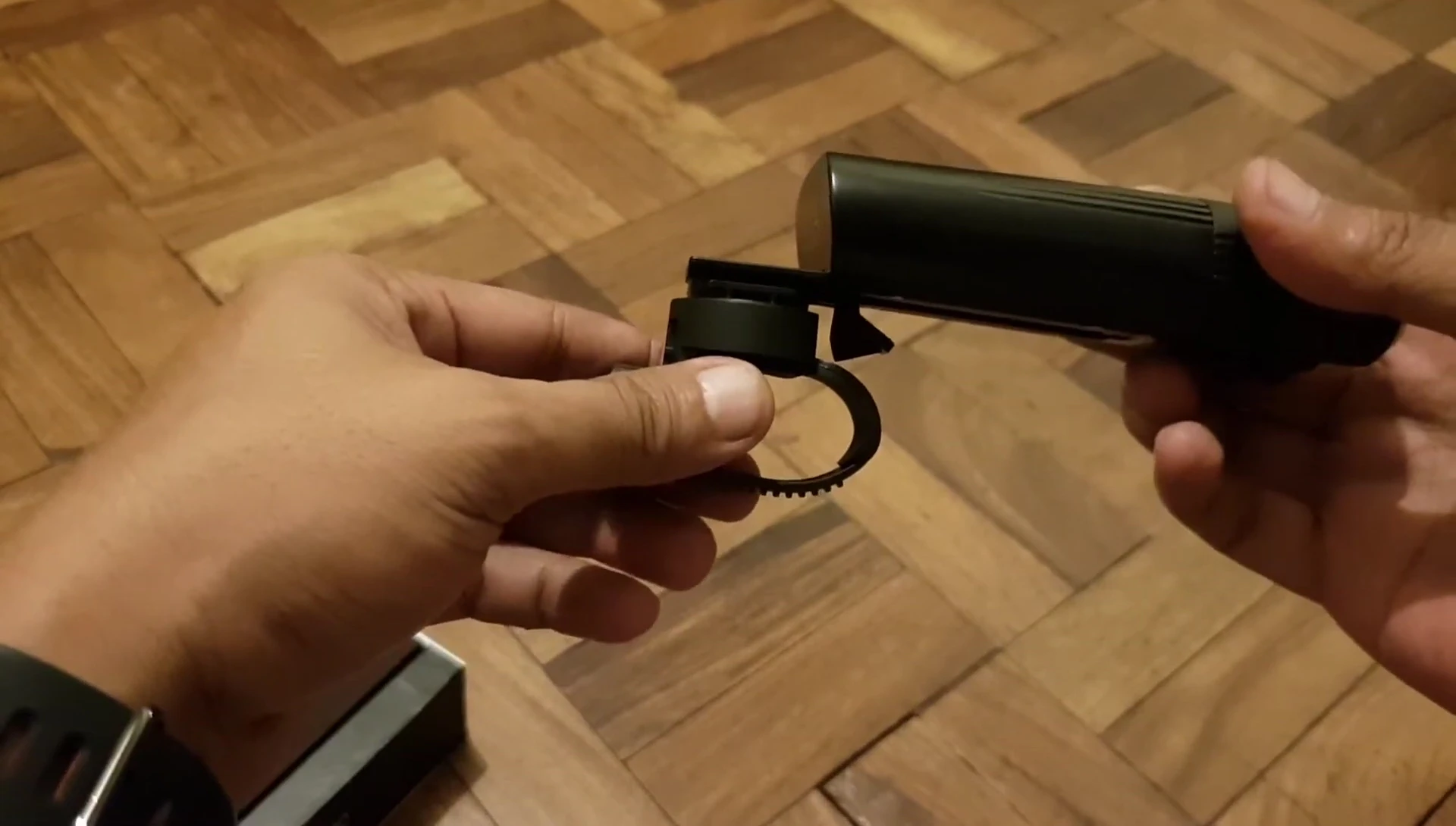 Installing the light into the mount
