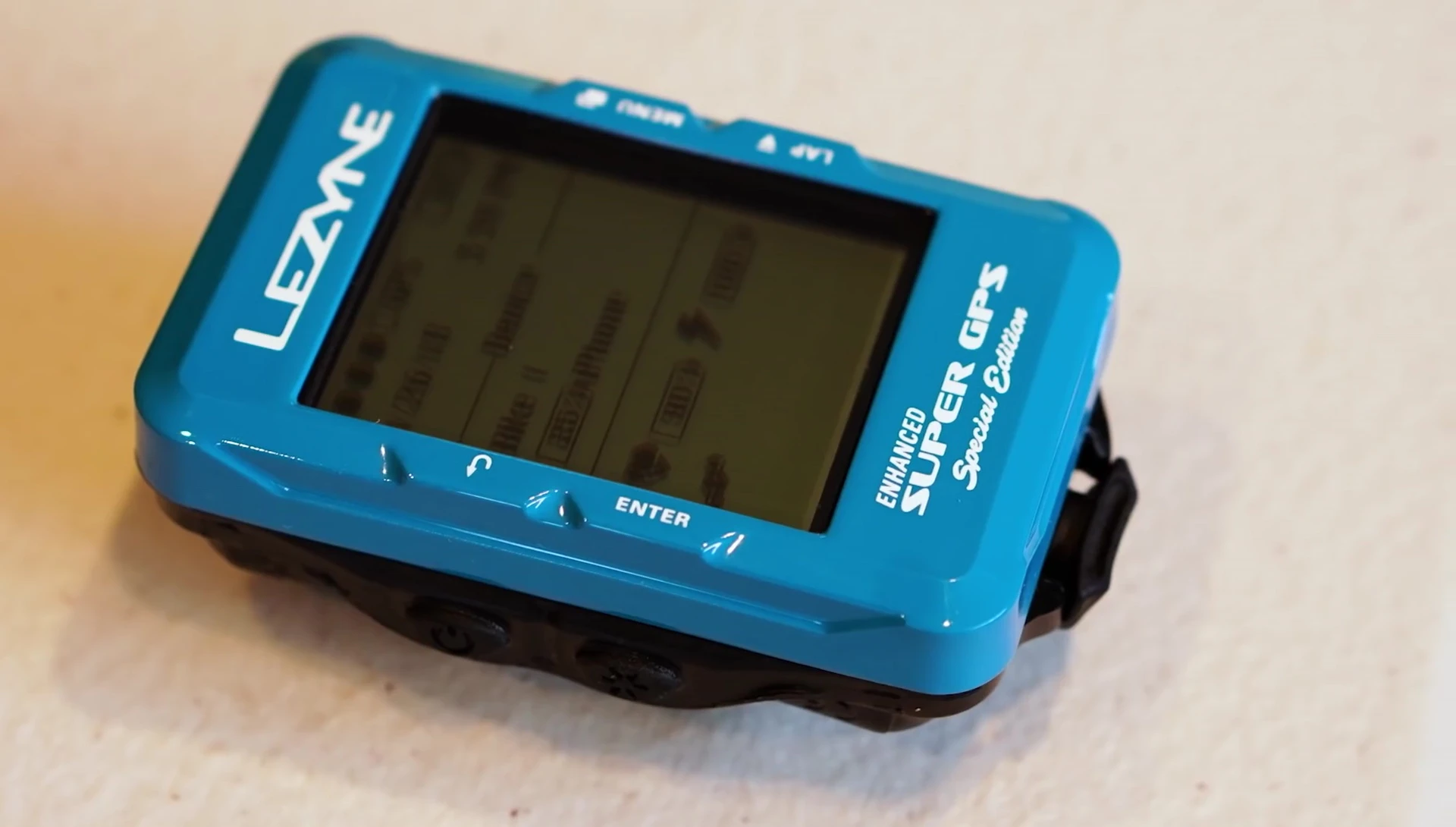 Lezyne Super GPS displaying its data metrics.