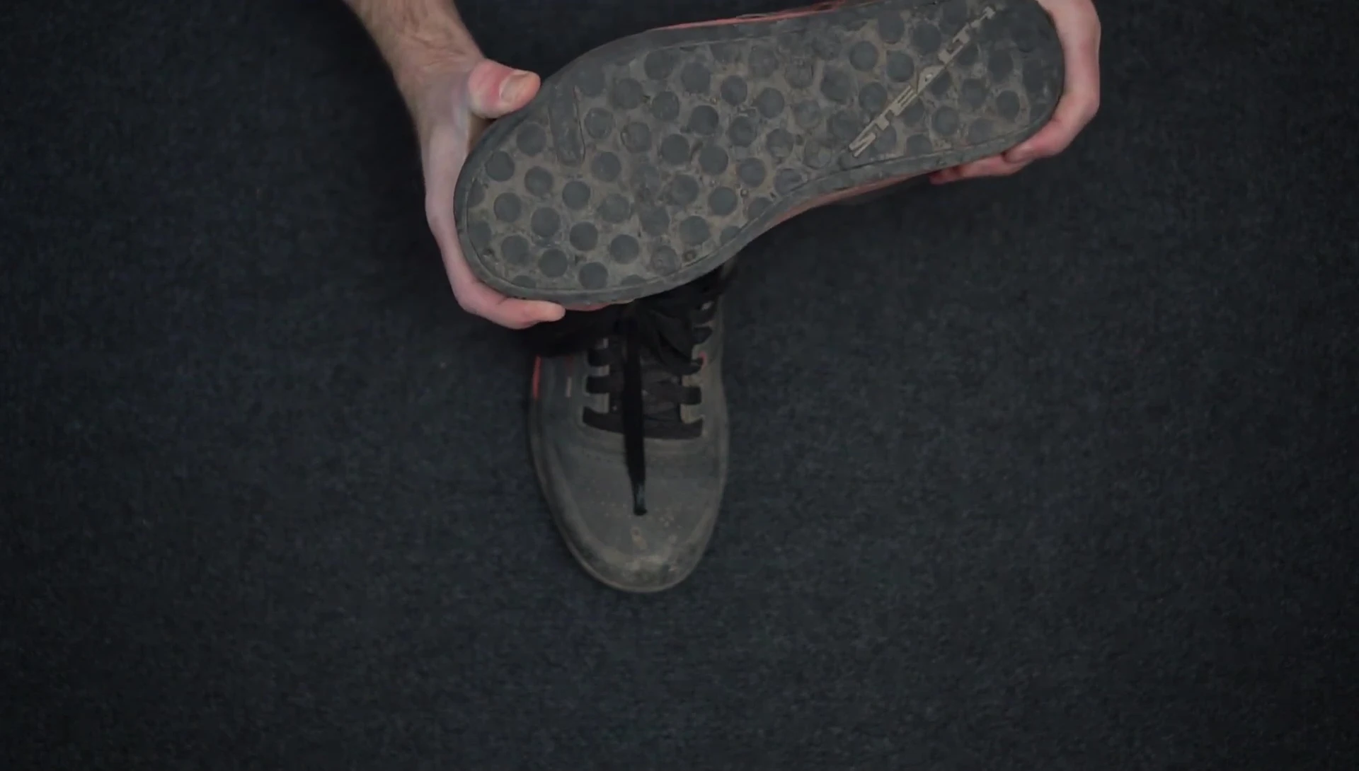 Image of the rider's feet on the pedals demonstrating the shoe's fit and performance.