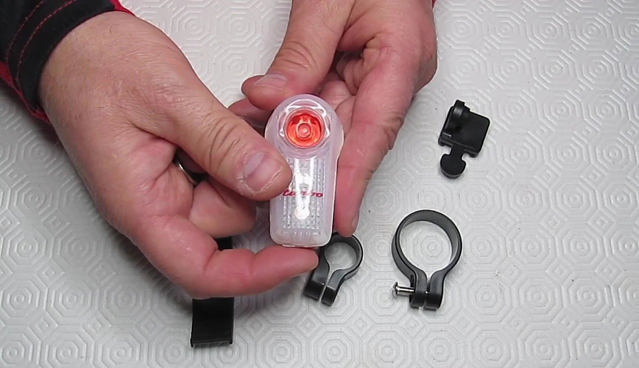 Demonstration of the flashing light mode.