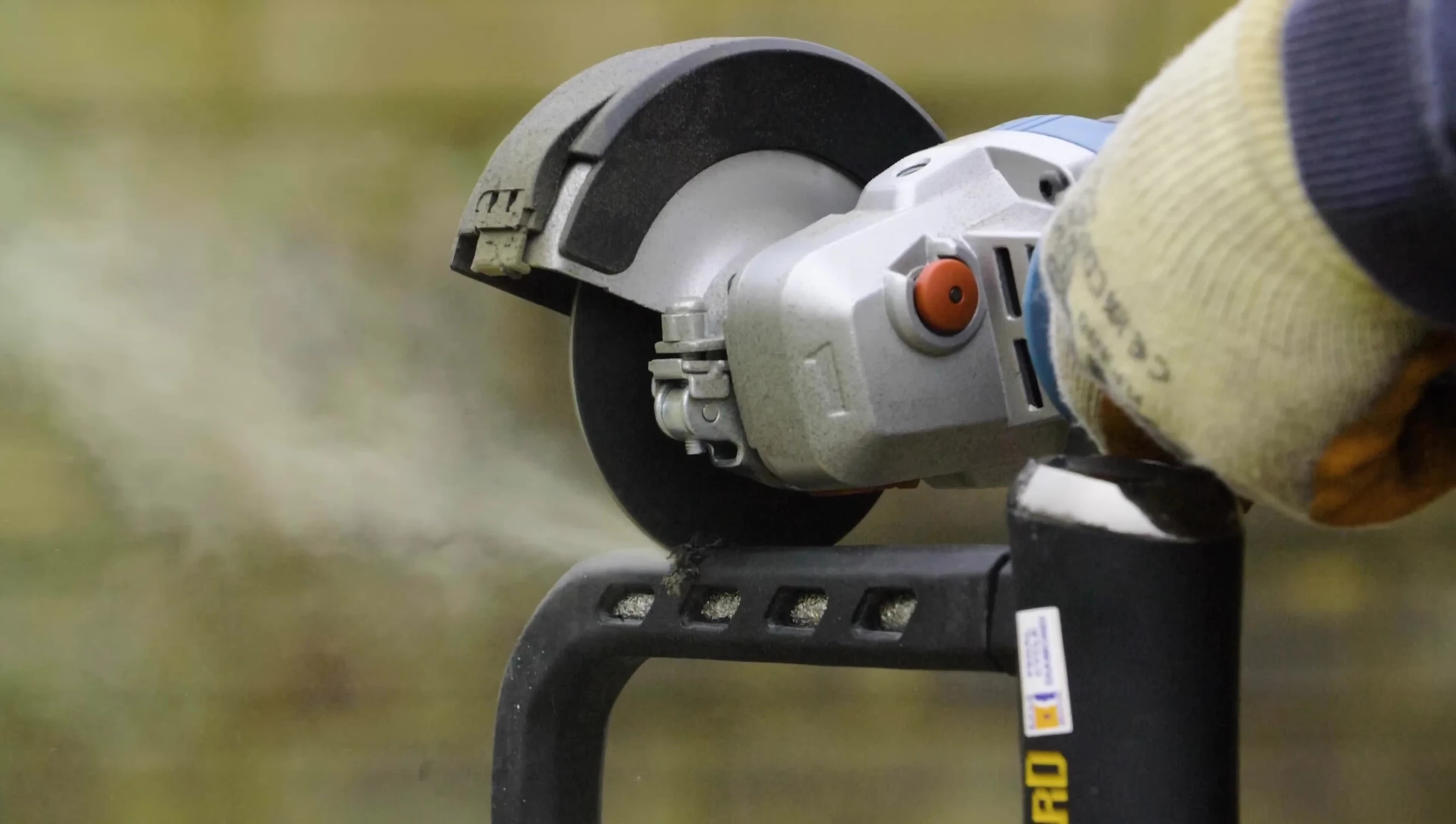 Angle grinder test results on the Ongard Rock Solid 8580