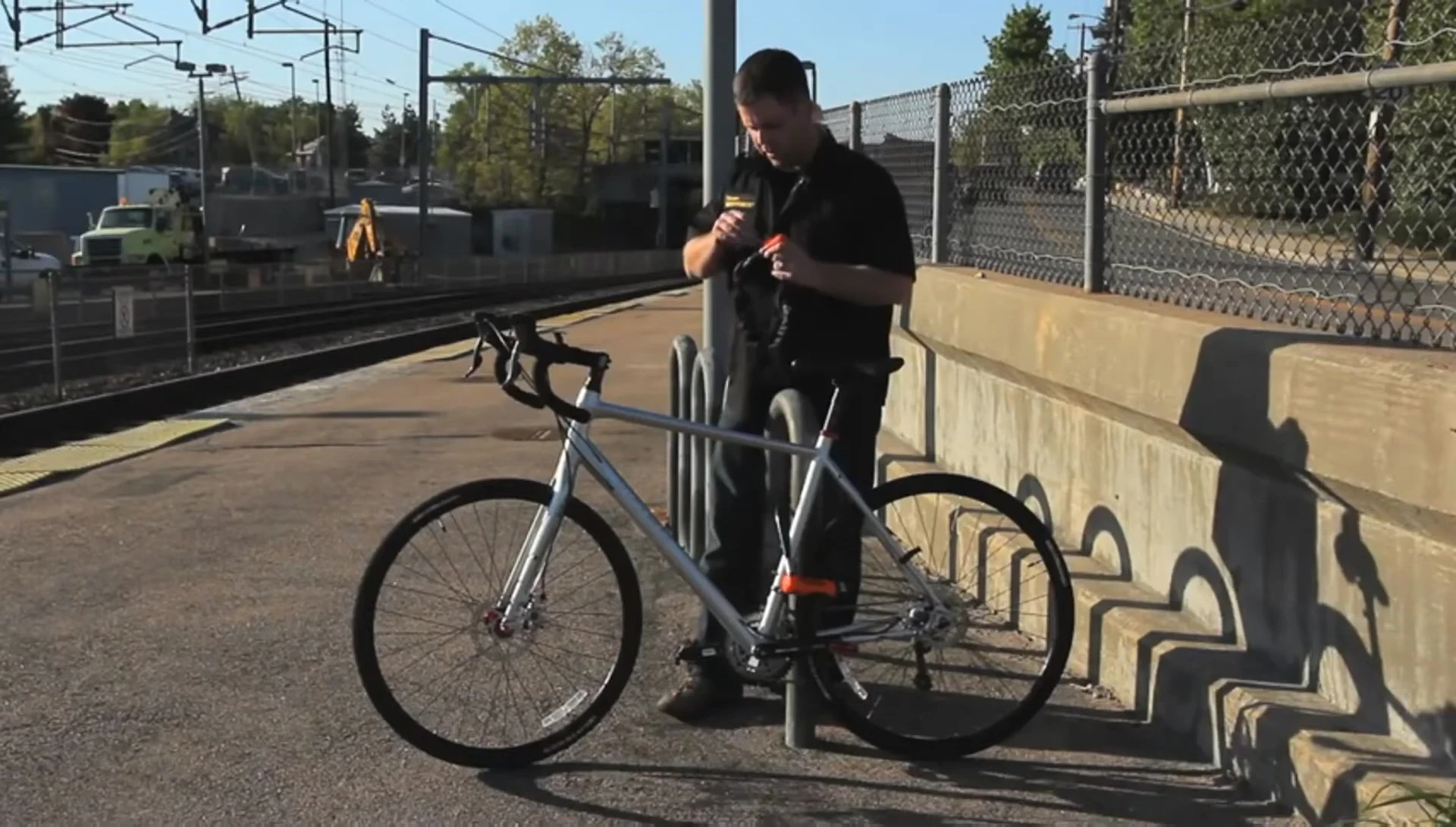 Titenger bike lock showing its length