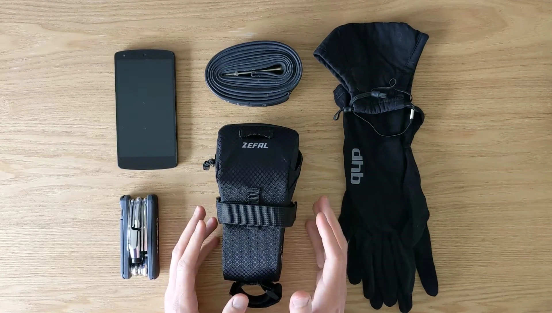 The reviewer mentions the affordable price of the saddle bag.