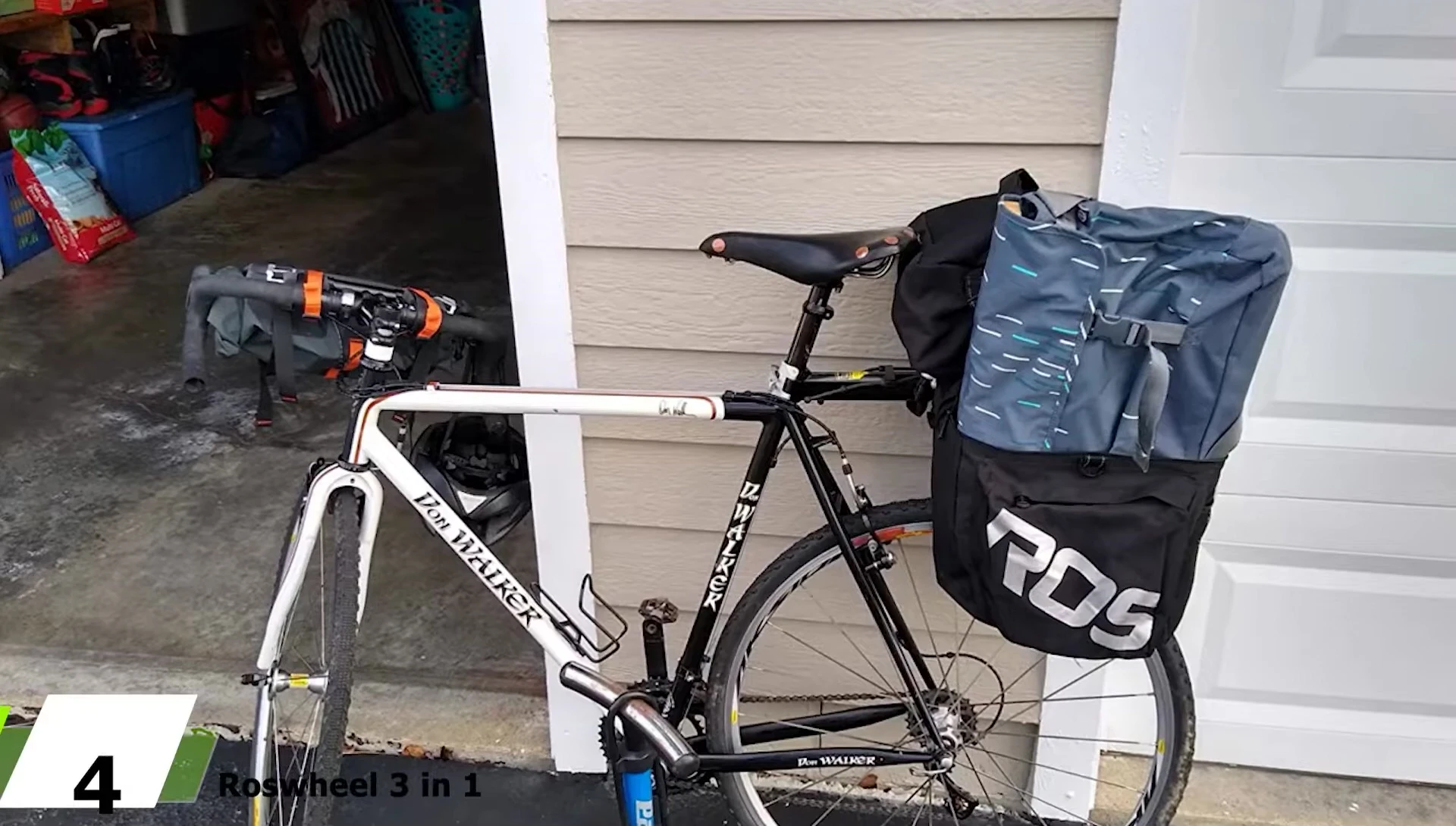 The Rosswheel 3-in-1 pannier set displayed on a bike