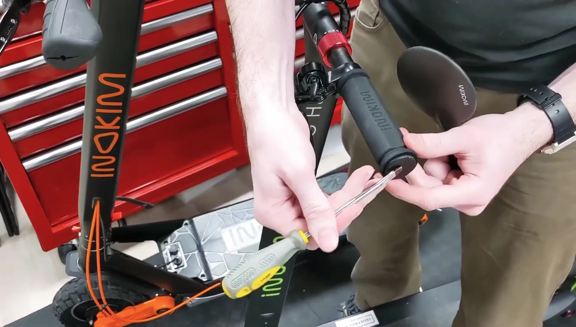 Removing the plastic end cap