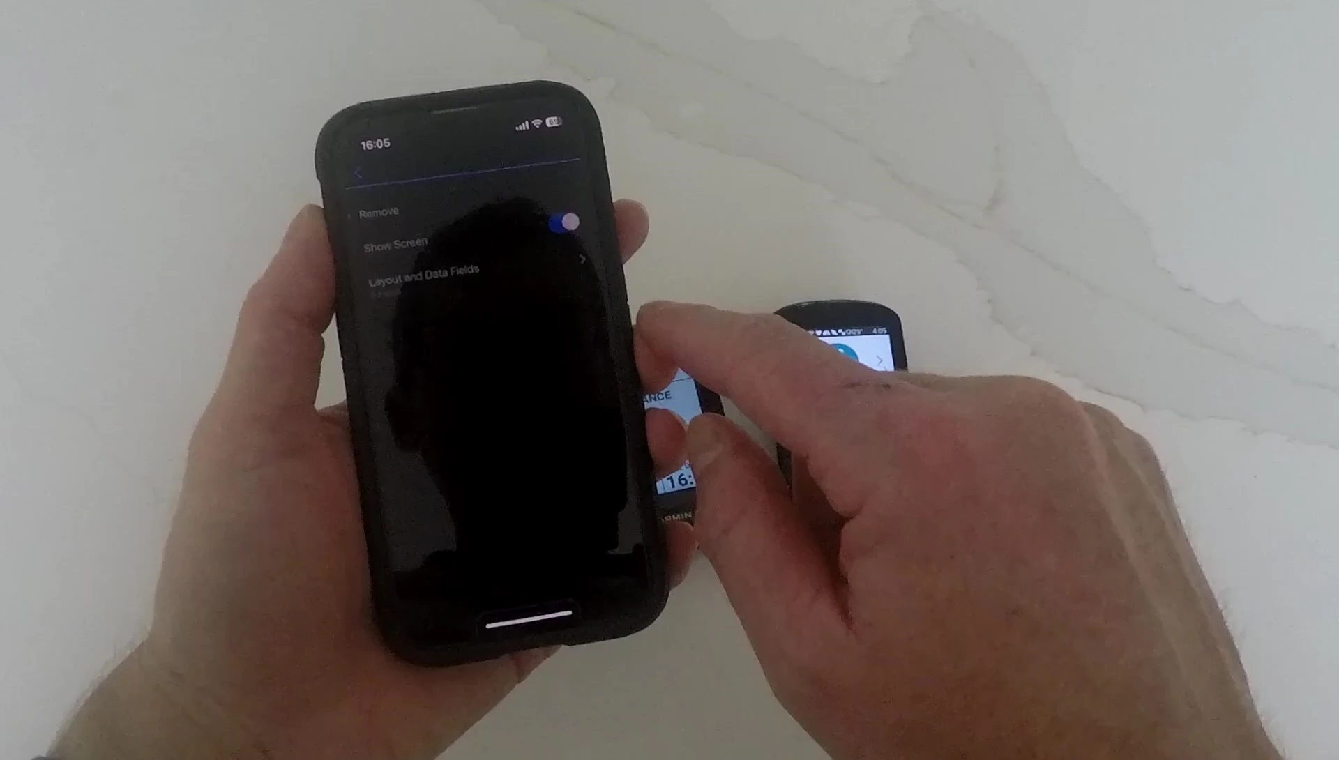 Screenshot of Garmin Connect app showing data screen customization