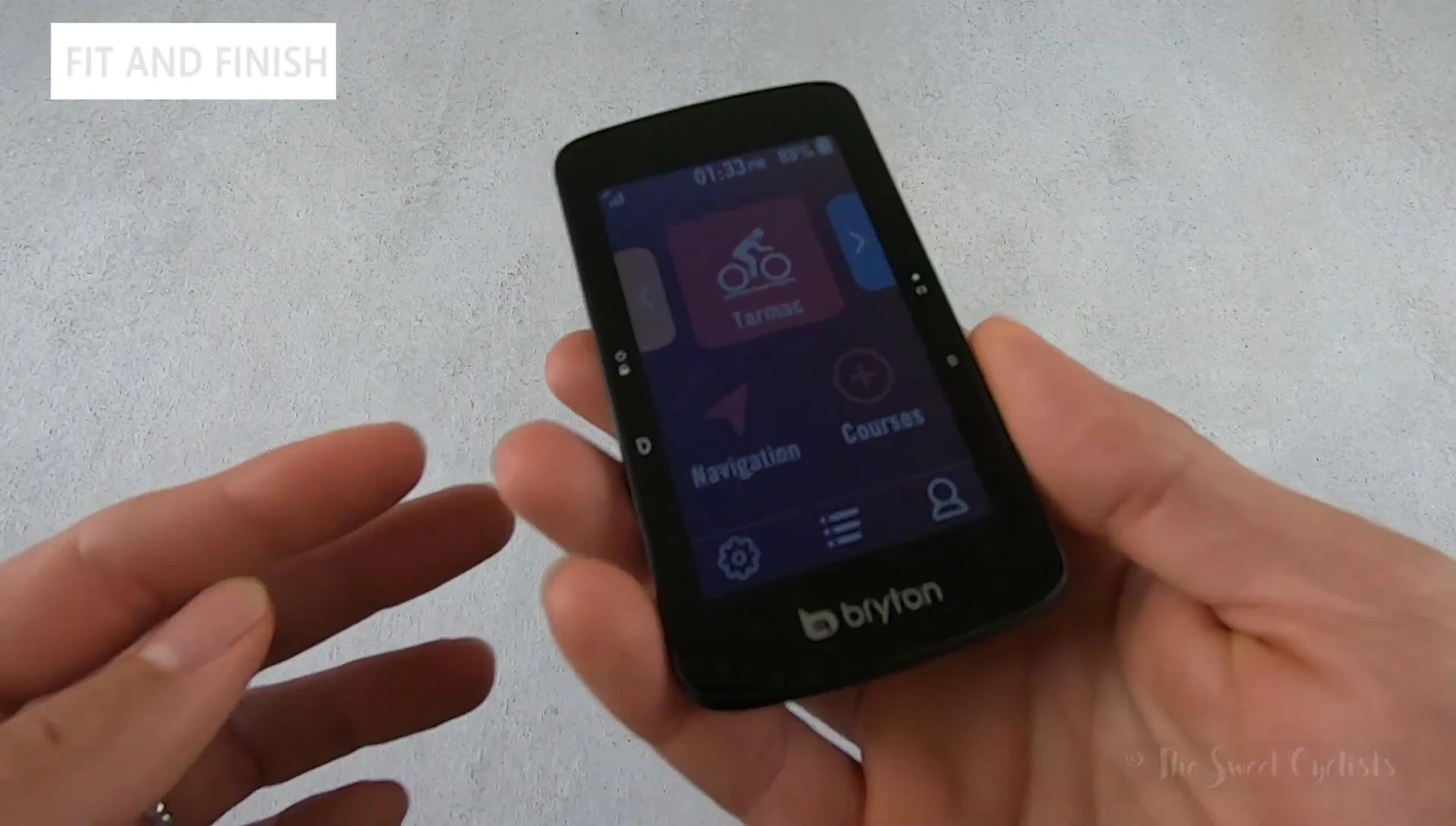 Bryton Rider S800's design and screen size