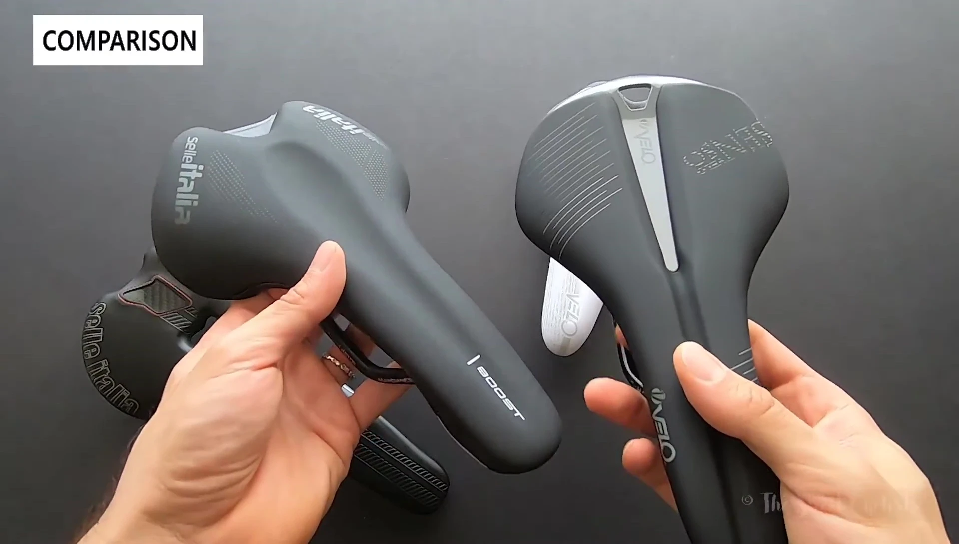Comparison shot of the Senso Ray with the Selle Italia Boost.