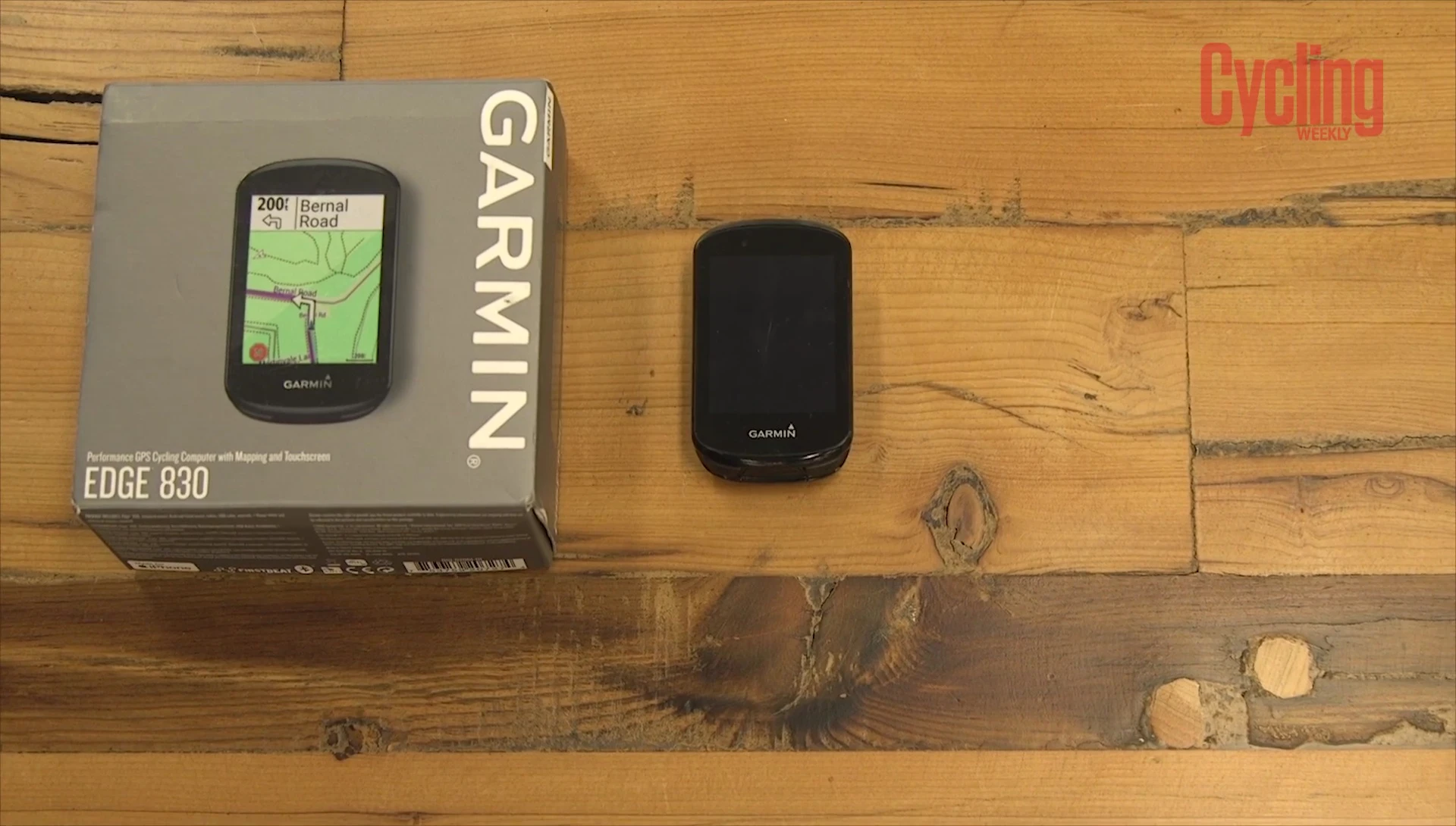 Garmin Edge 830 unboxing
