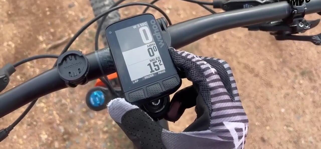 Image illustrating the mapping features on the Wahoo ELEMNT ROAM V2