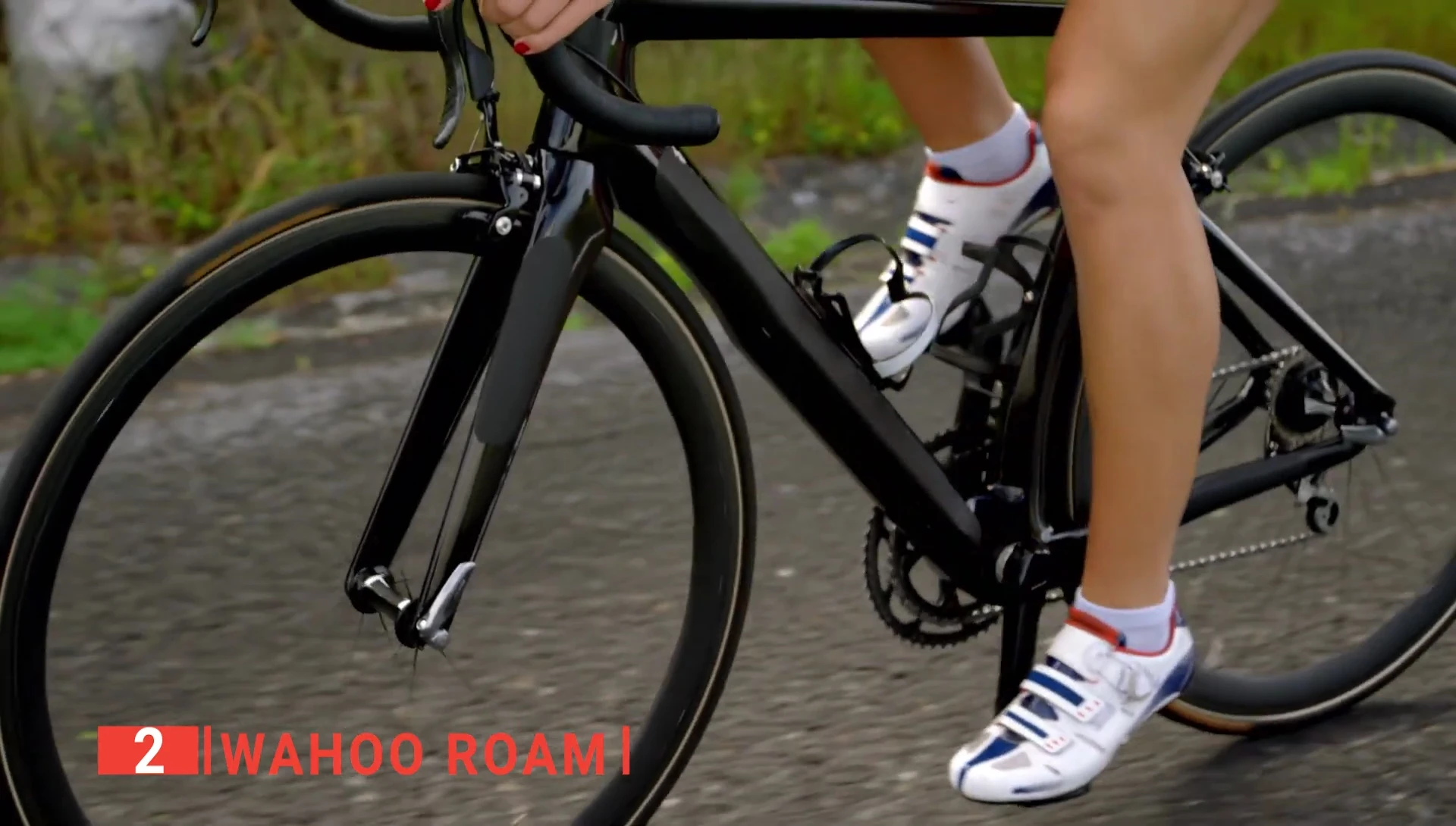 Wahoo Roam bike computer showcasing its larger screen