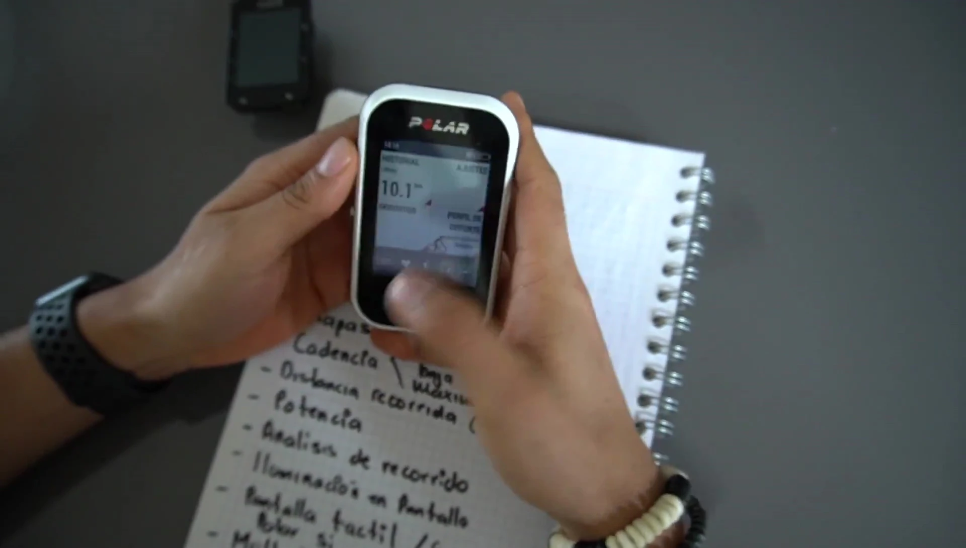 The reviewer discusses the incompatibility issues with the Polar software and Apple devices.