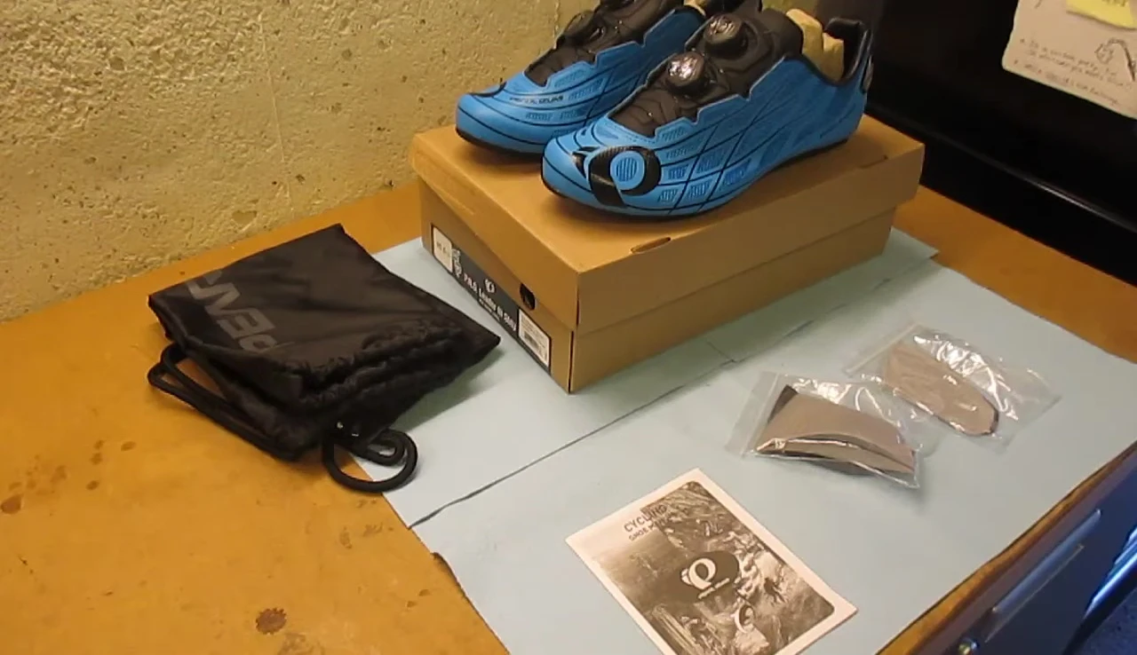 Carrying case and shoe packaging.