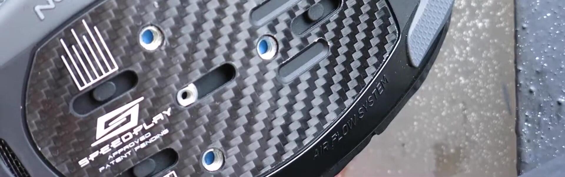 Shot of the Northwave Extreme RR3 GTX sole and cleat compatibility